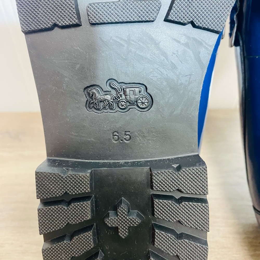 Brand new women’s Coach Patent Leather Loafer size 6.5 no box - Picture 12 of 13